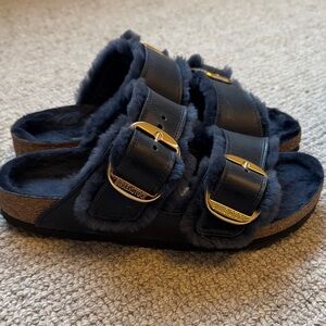 BIRKENSTOCK Arizona Big Buckle Shearling Sandals SZ 38
